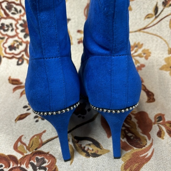 bar III Womens Melanay Studded Pull On Ankle Boots - Picture 6 of 7